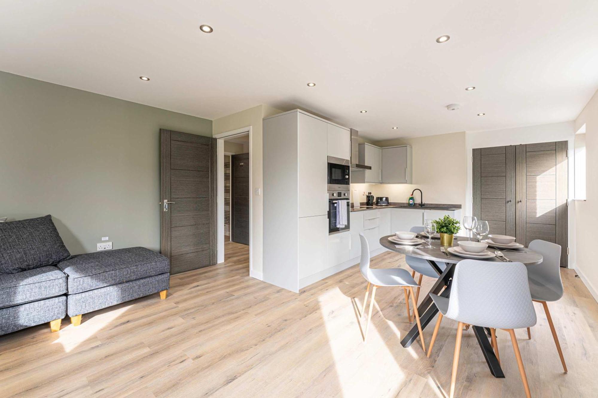 Stylish 2 Bedroom Apartments In דרבי מראה חיצוני תמונה