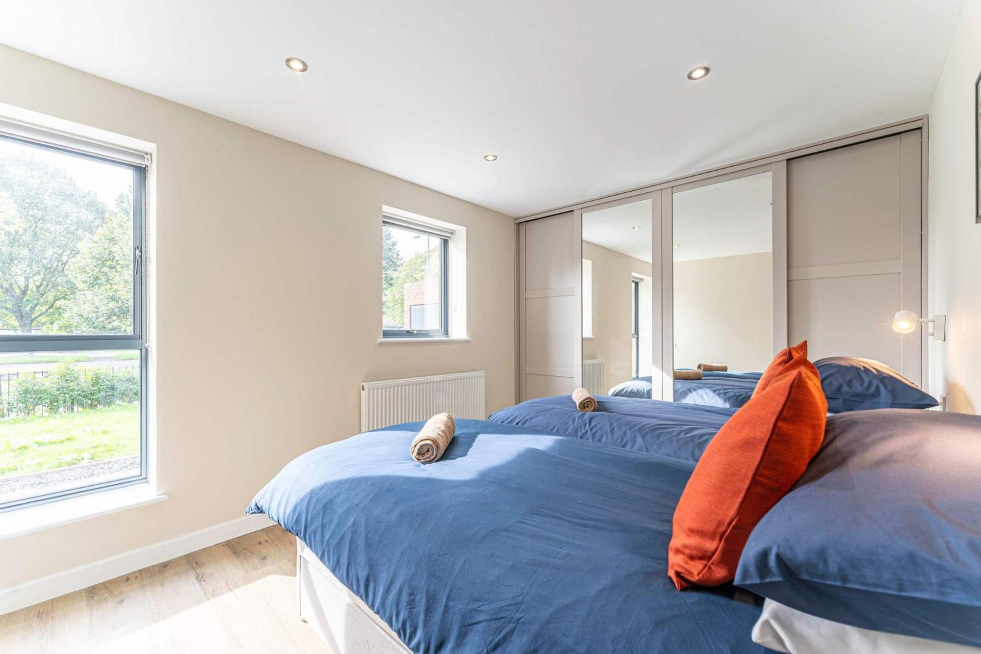 Stylish 2 Bedroom Apartments In דרבי מראה חיצוני תמונה