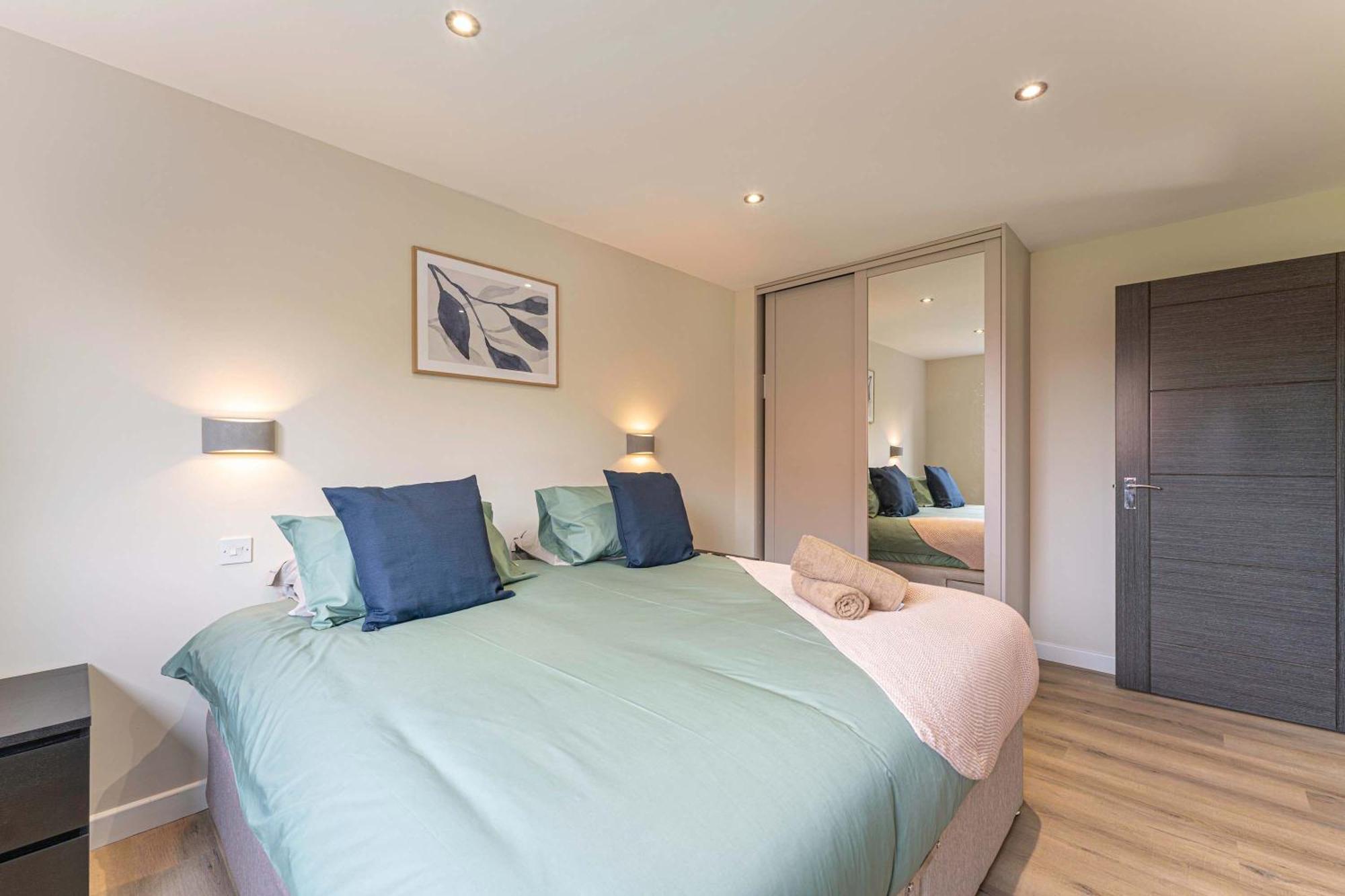 Stylish 2 Bedroom Apartments In דרבי מראה חיצוני תמונה