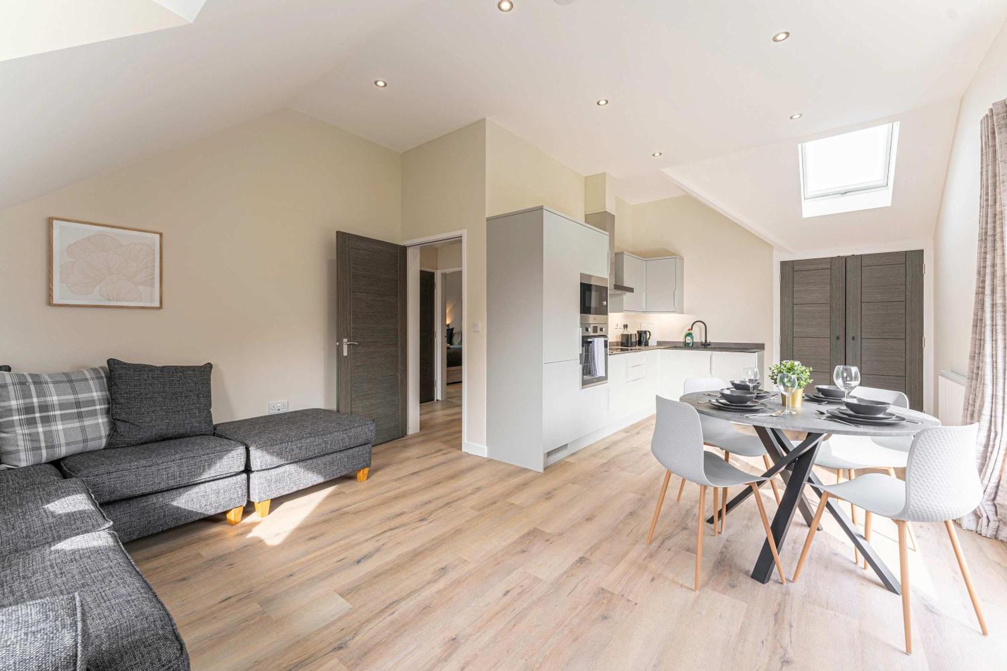 Stylish 2 Bedroom Apartments In דרבי מראה חיצוני תמונה